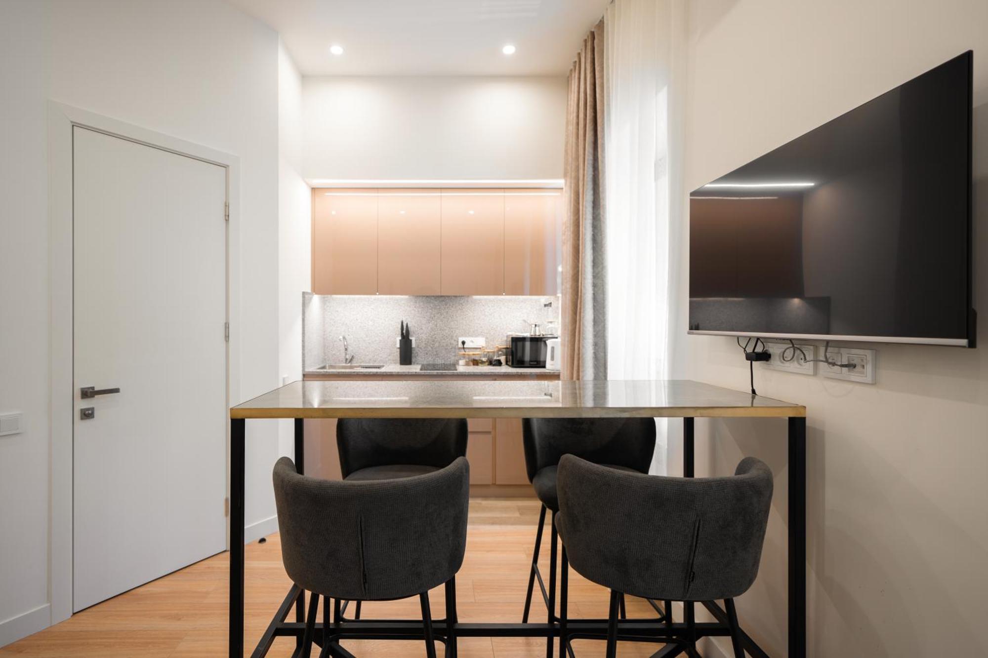 Ris Opera Apartments Ереван Экстерьер фото