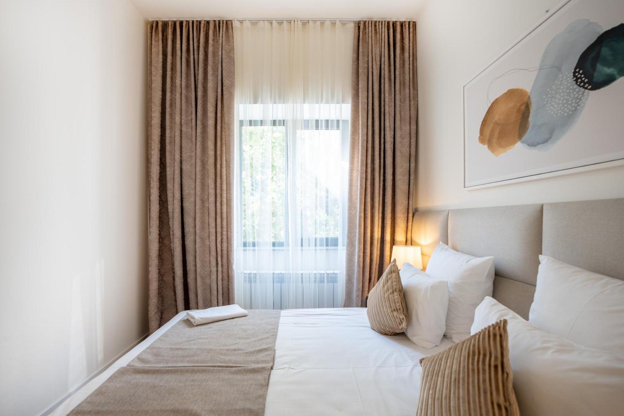 Ris Opera Apartments Ереван Экстерьер фото